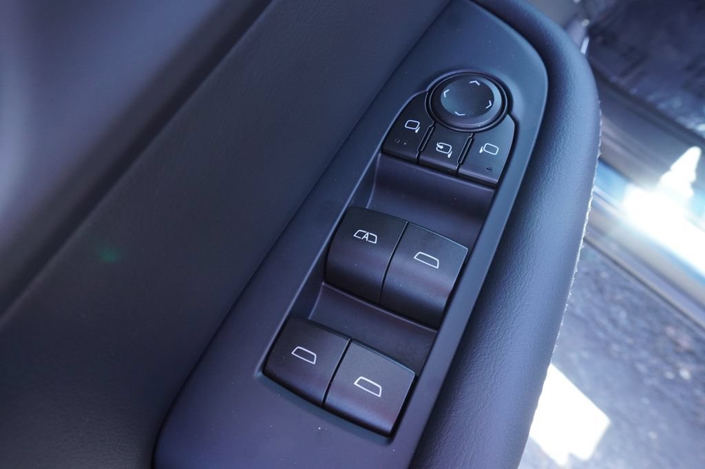 2026 Buick Enclave Preferred - Photo 16