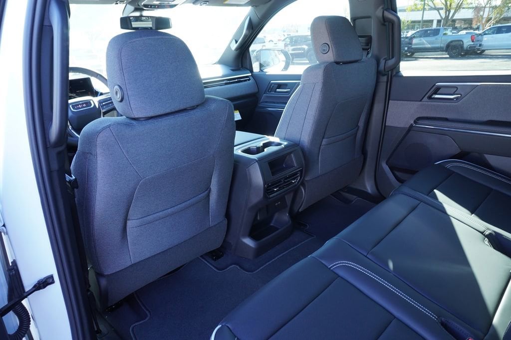 2026 GMC Sierra EV Elevation - Photo 11