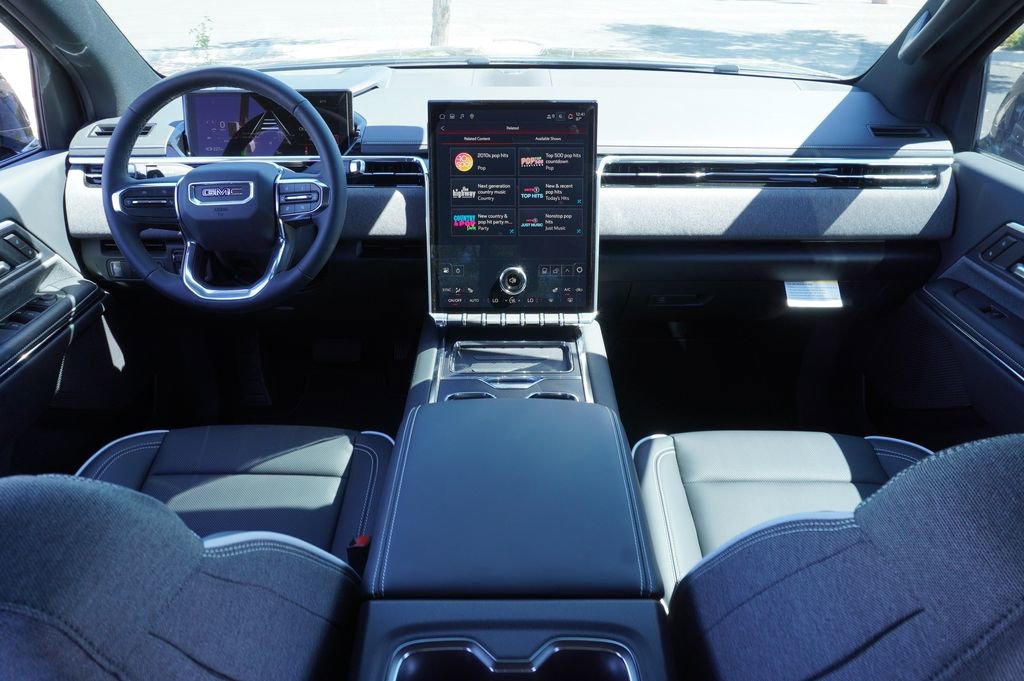 2026 GMC Sierra EV Elevation - Photo 11