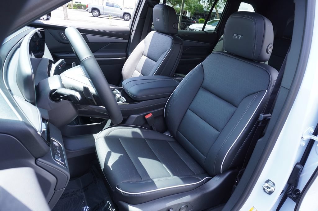 2026 Buick Enclave Sport Touring - Photo 14