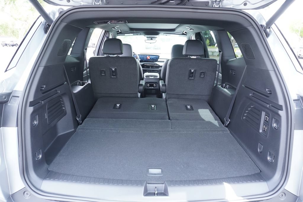 2026 Buick Enclave Preferred - Photo 8