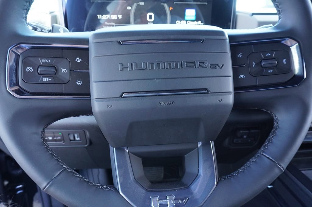 2026 GMC HUMMER EV 2X - Photo 17