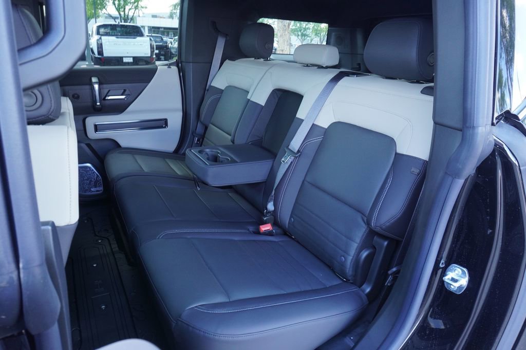 2026 GMC HUMMER EV 2X - Photo 9