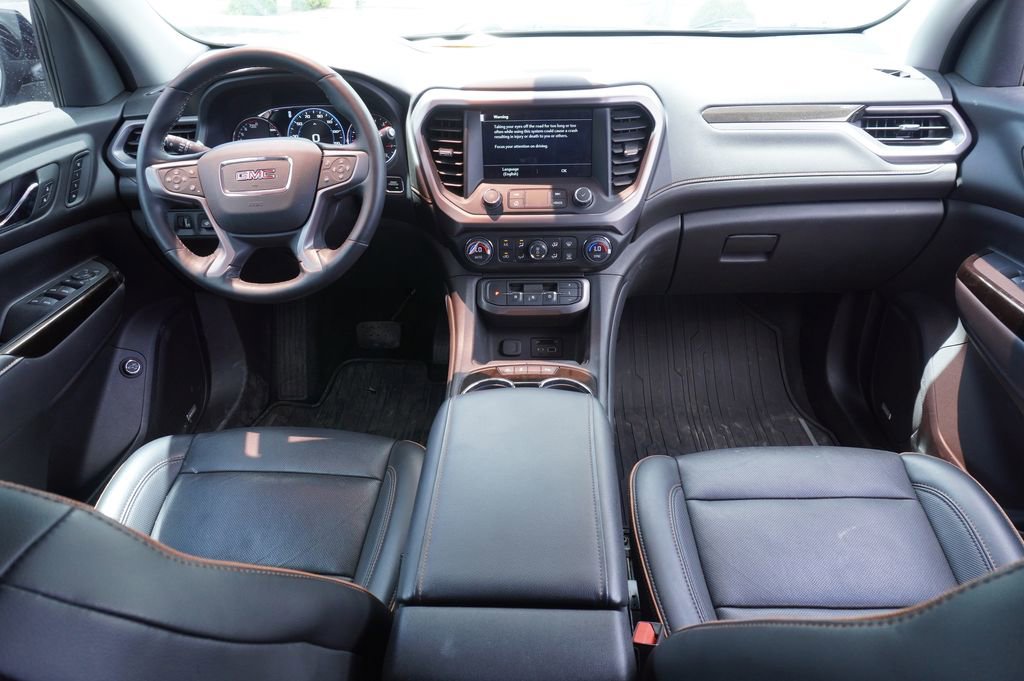 2023 GMC Acadia AT4 - Photo 8