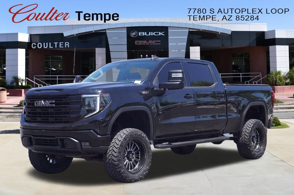 2023 GMC Sierra 4WD Crew Cab Short Box Elevation's photo
