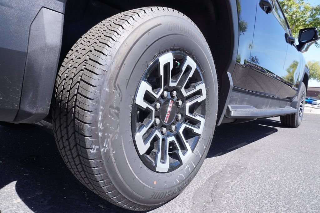 2026 GMC Sierra EV Elevation - Photo 7