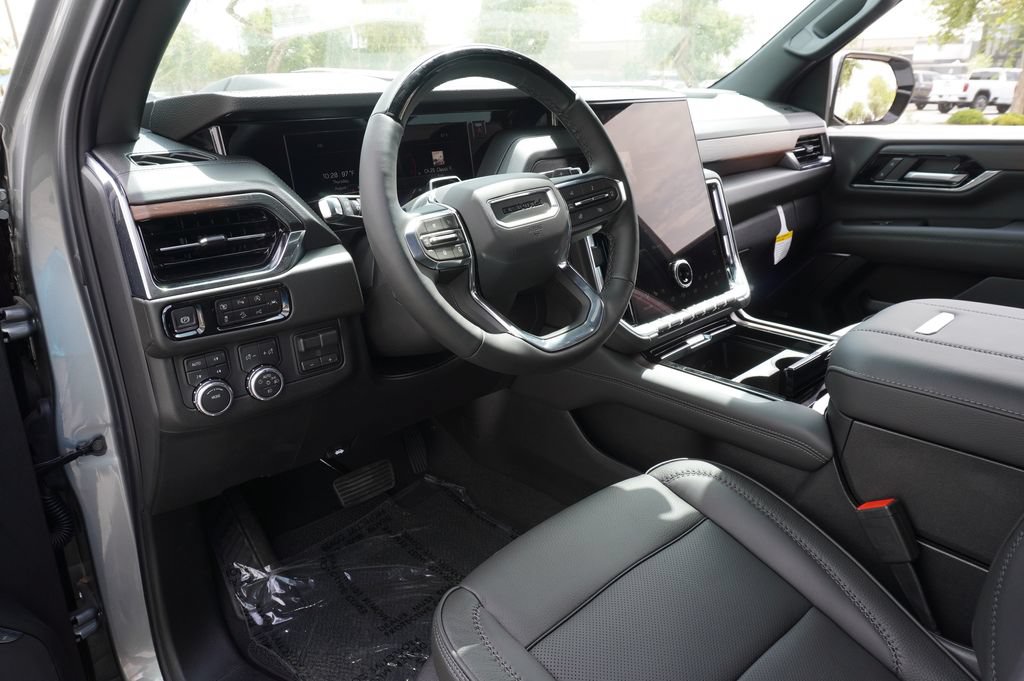 2026 GMC Yukon XL Denali - Photo 17
