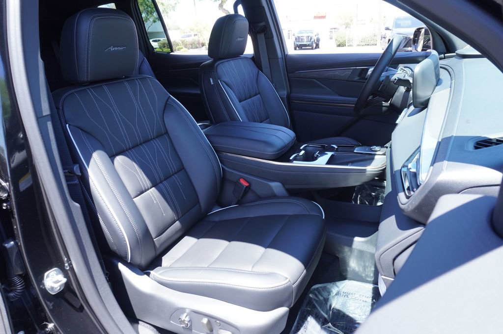 2026 Buick Enclave Avenir - Photo 13