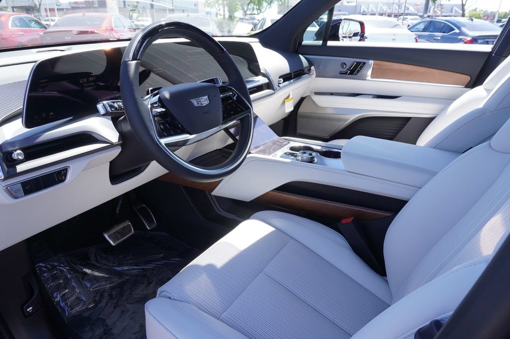 2026 Cadillac VISTIQ Luxury - Photo 20
