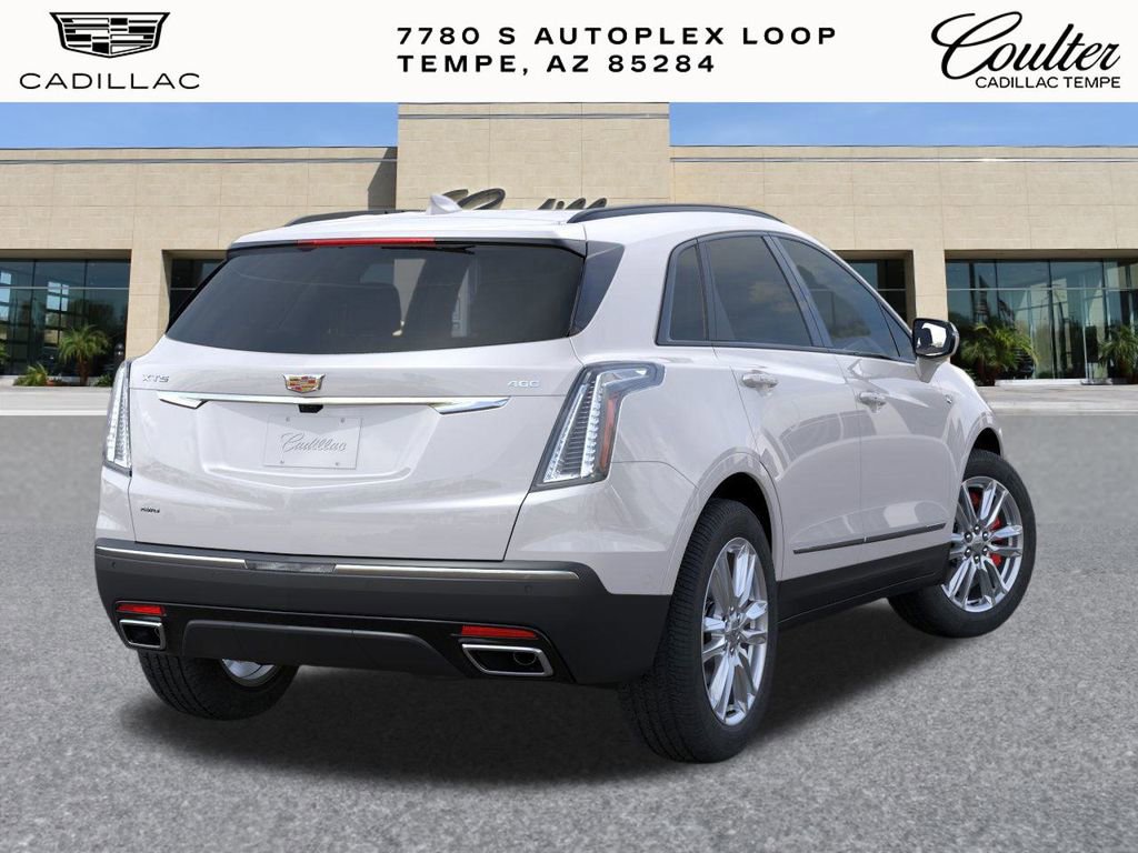 2025 Cadillac XT5 Sport photo 4