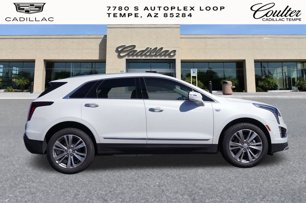 New 2025 CADILLAC XT5 Premium Luxury SUV