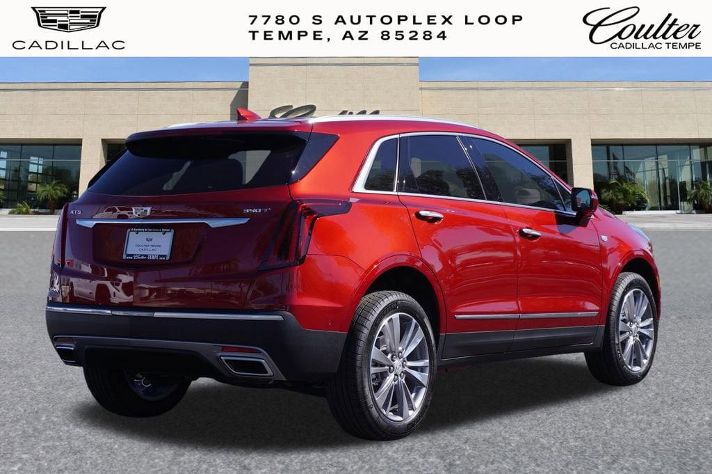 New 2026 CADILLAC XT5 Premium Luxury SUV