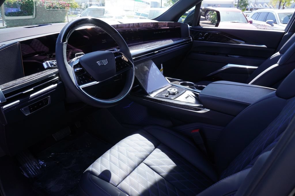 2026 Cadillac Escalade IQL Luxury - Photo 18