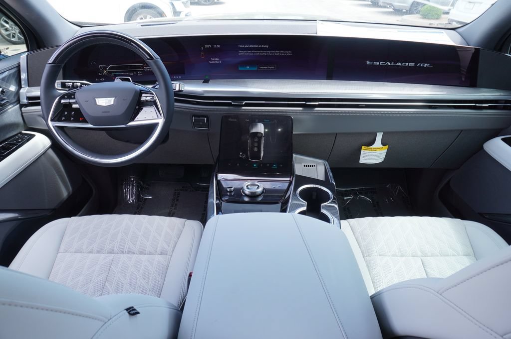 2026 Cadillac Escalade IQL Luxury - Photo 13