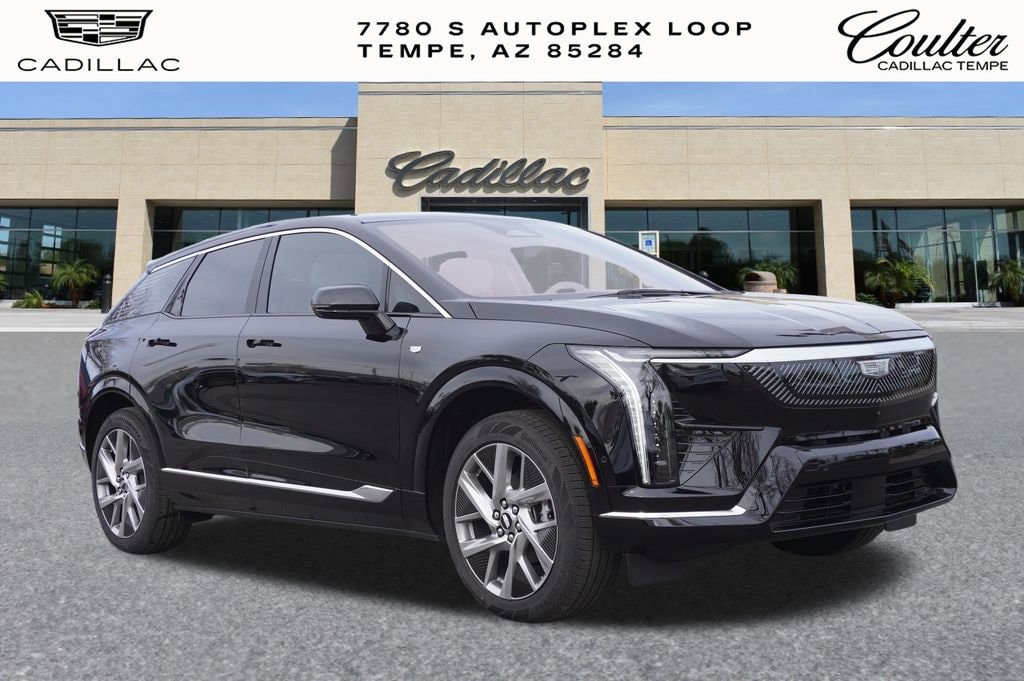 2026 Cadillac OPTIQ Luxury's photo