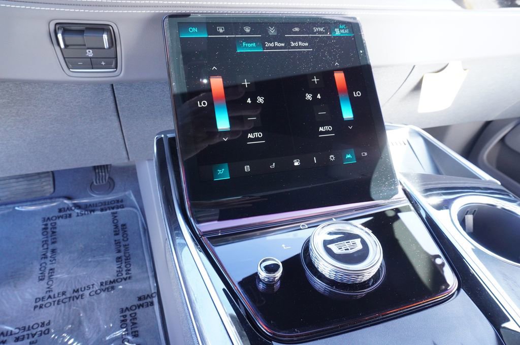 2026 Cadillac Escalade IQ Luxury - Photo 18