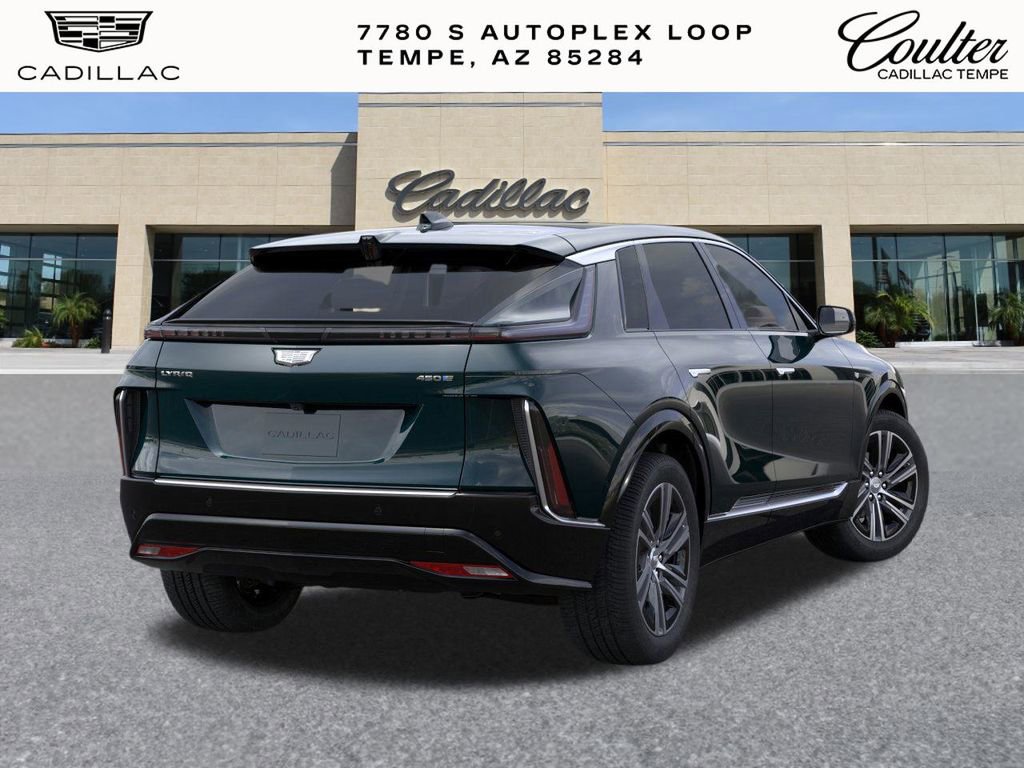 2025 Cadillac Lyriq Luxury photo 2