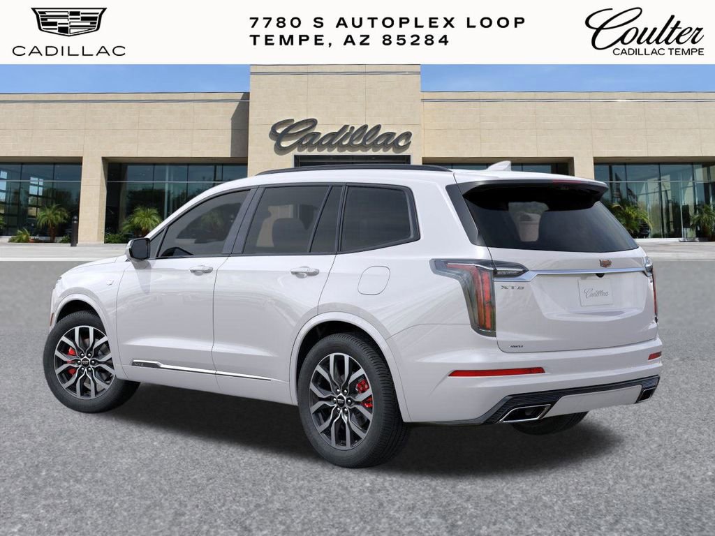 2025 Cadillac XT6 Sport photo 3