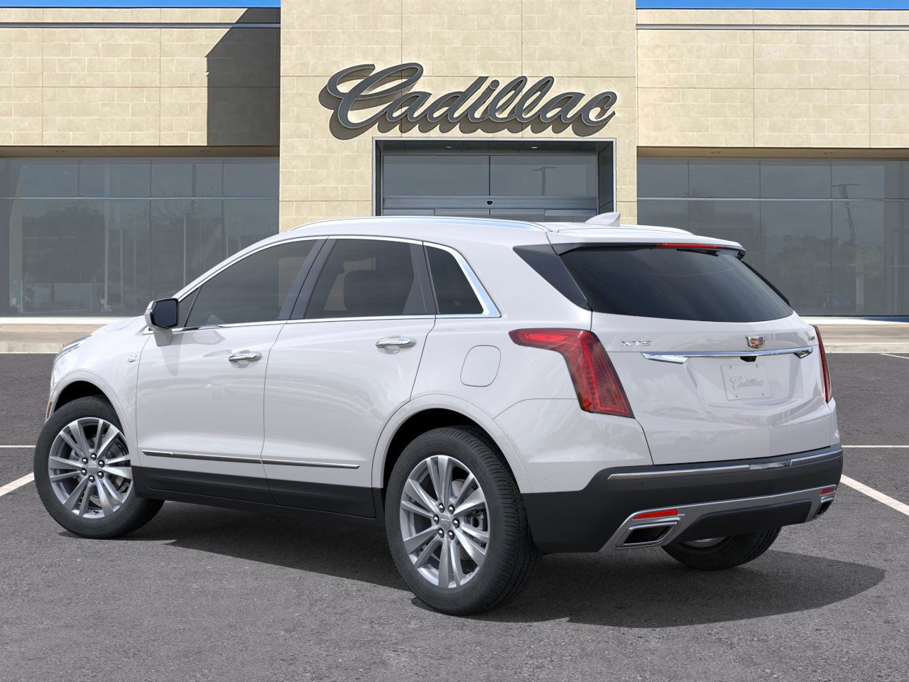 2025 Cadillac XT5 Premium Luxury photo 3