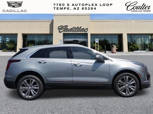 2024 Cadillac XT5 Premium Luxury photo 2