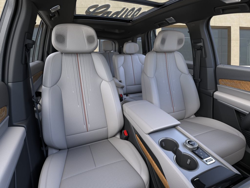 2027 Cadillac VISTIQ Sport - Photo 17