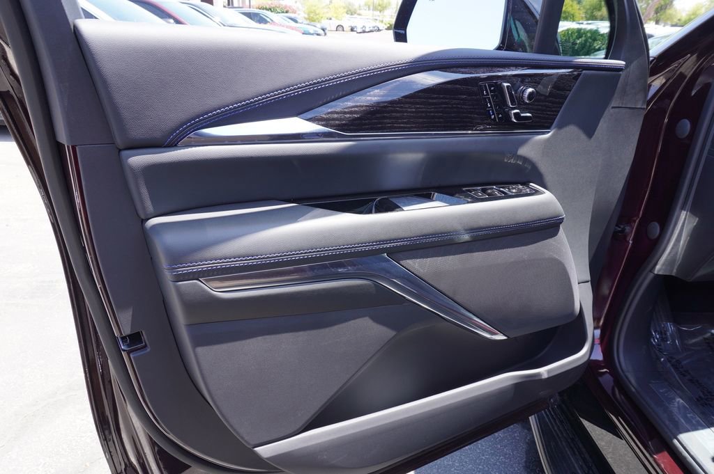 2026 Cadillac Escalade IQ Luxury - Photo 15