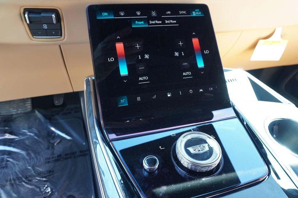 2025 Cadillac Escalade IQ Luxury 2 - Photo 19