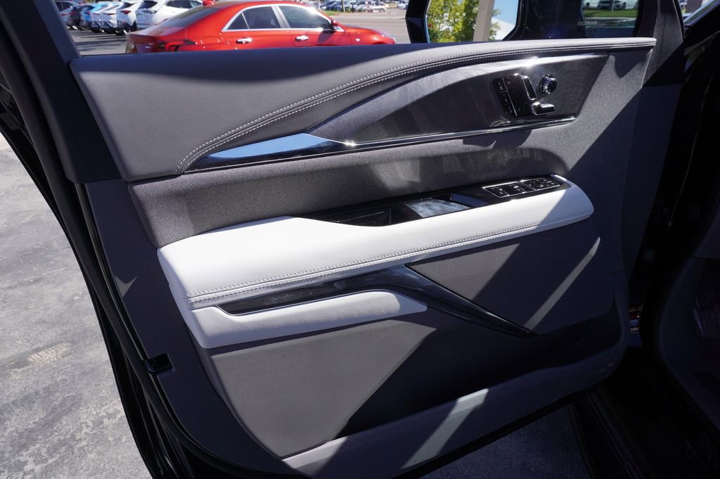 2026 Cadillac Escalade IQ Luxury - Photo 14