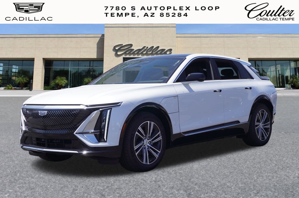 2025 Cadillac Lyriq Luxury photo 4
