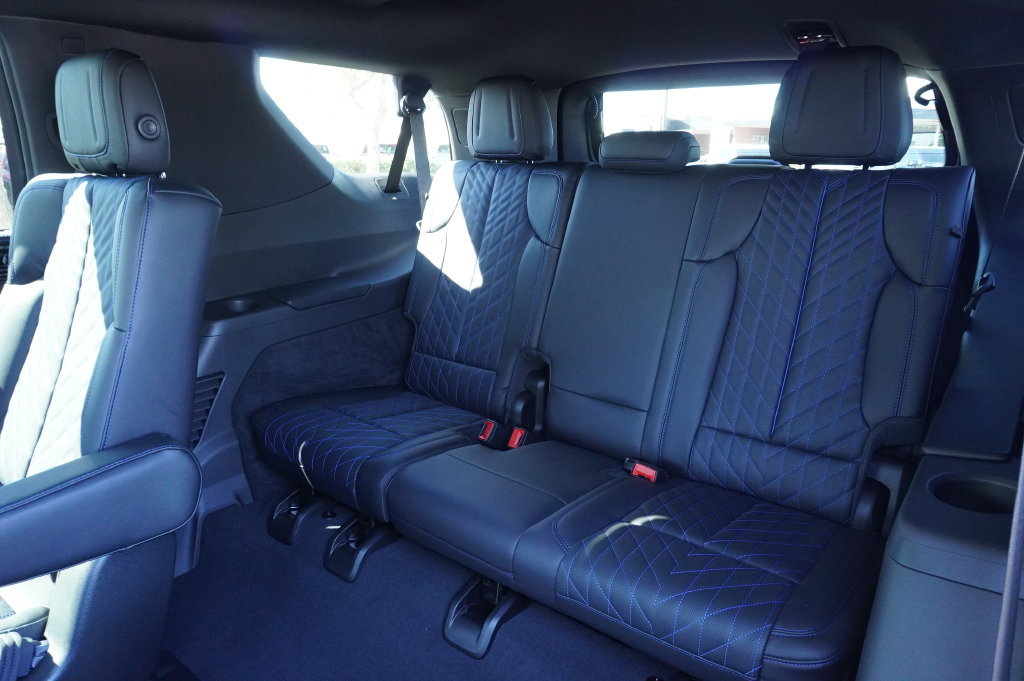 2026 Cadillac Escalade IQL Luxury - Photo 11