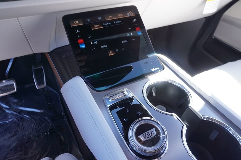2026 Cadillac VISTIQ Luxury - Photo 22