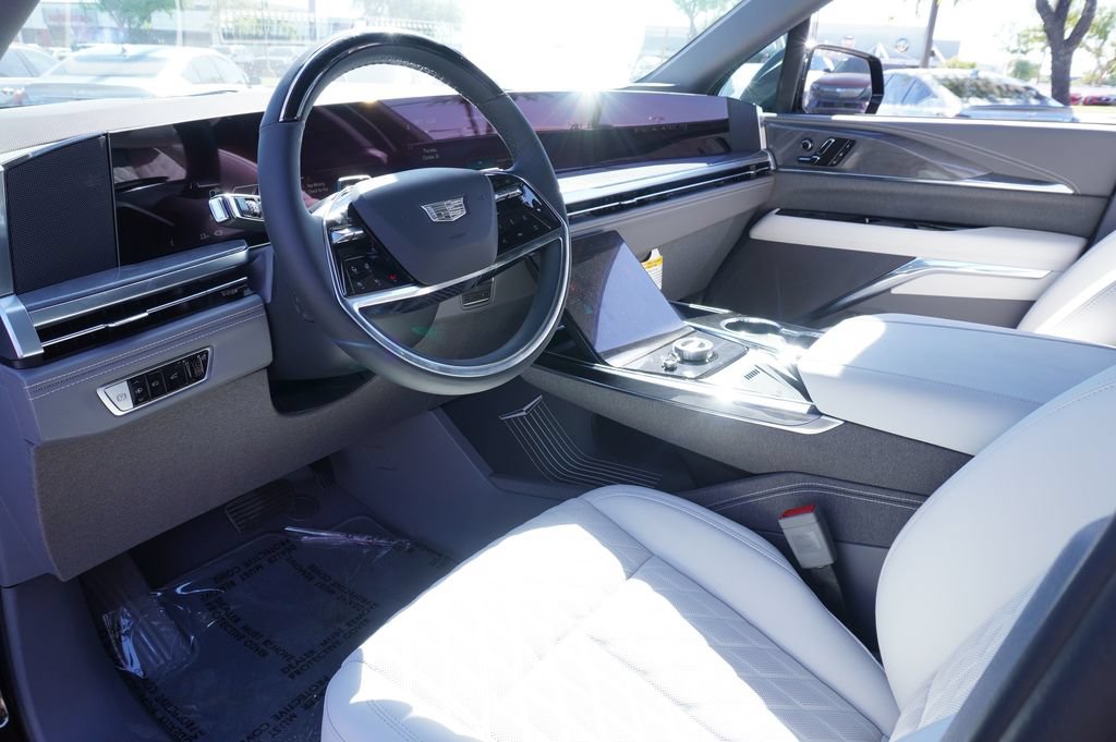 2026 Cadillac Escalade IQ Luxury - Photo 18