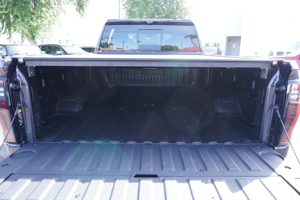 2026 GMC Sierra 2500HD AT4 - Photo 9