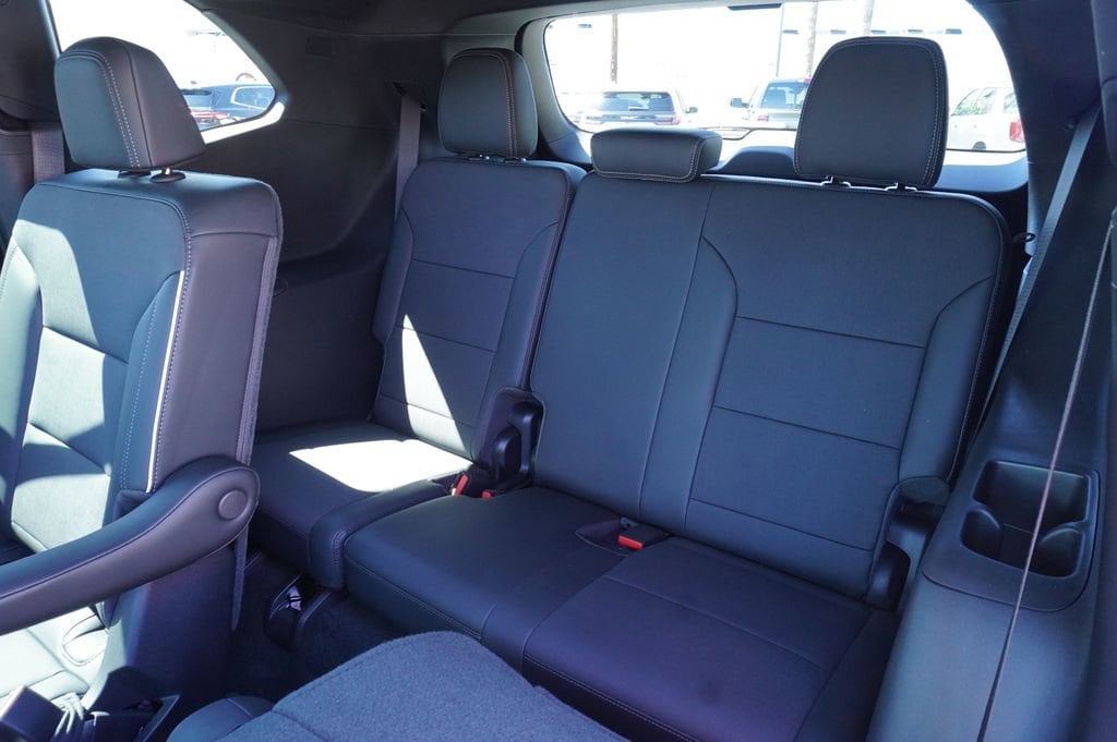 2026 Buick Enclave Preferred - Photo 10