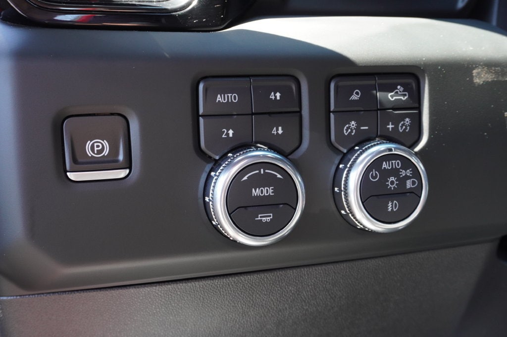 2024 GMC Sierra 1500 AT4X - Photo 20
