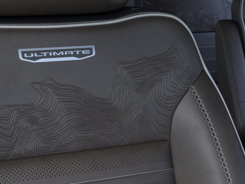 2026 GMC Yukon Denali Ultimate - Photo 45
