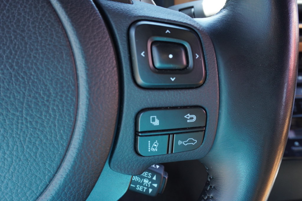 2021 Lexus IS 300 - Photo 23