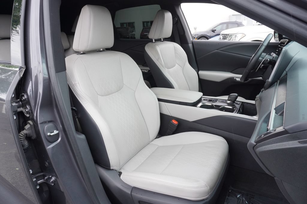 2024 Lexus RX 350 - Photo 12