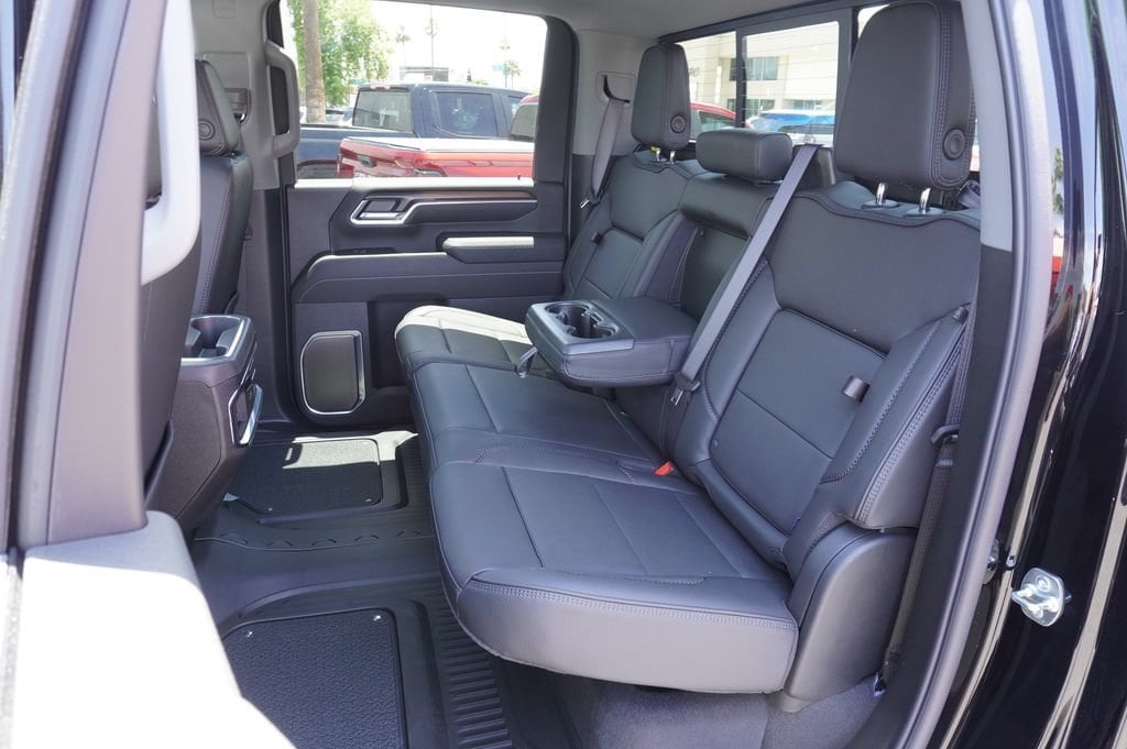 2025 GMC Sierra 2500HD Denali - Photo 12