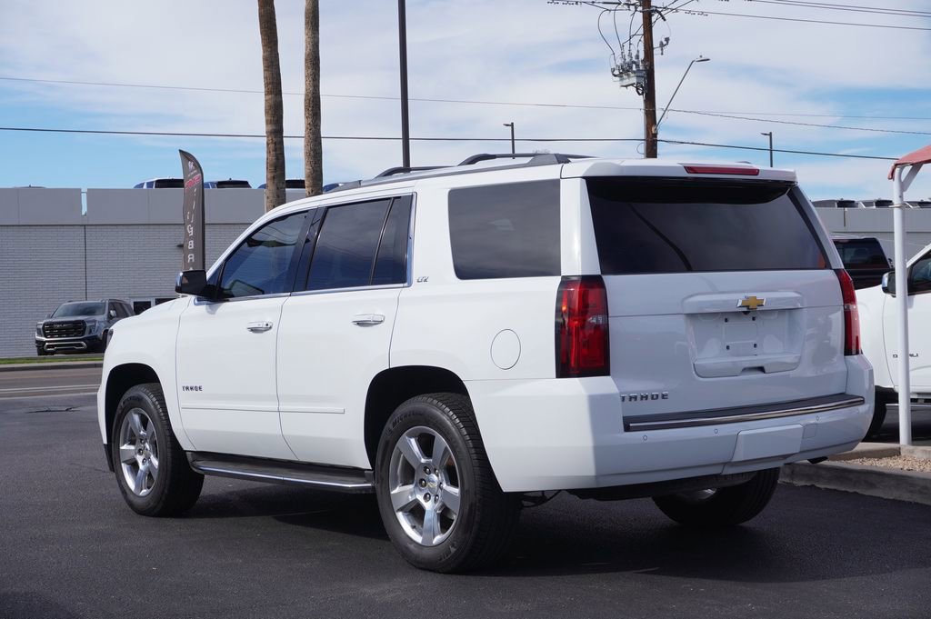 2015 Chevrolet Tahoe LTZ photo 2