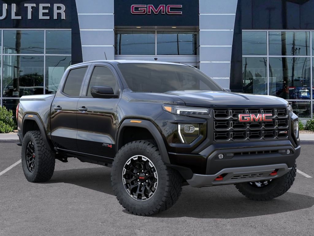 2026 GMC Canyon AT4 - Photo 7