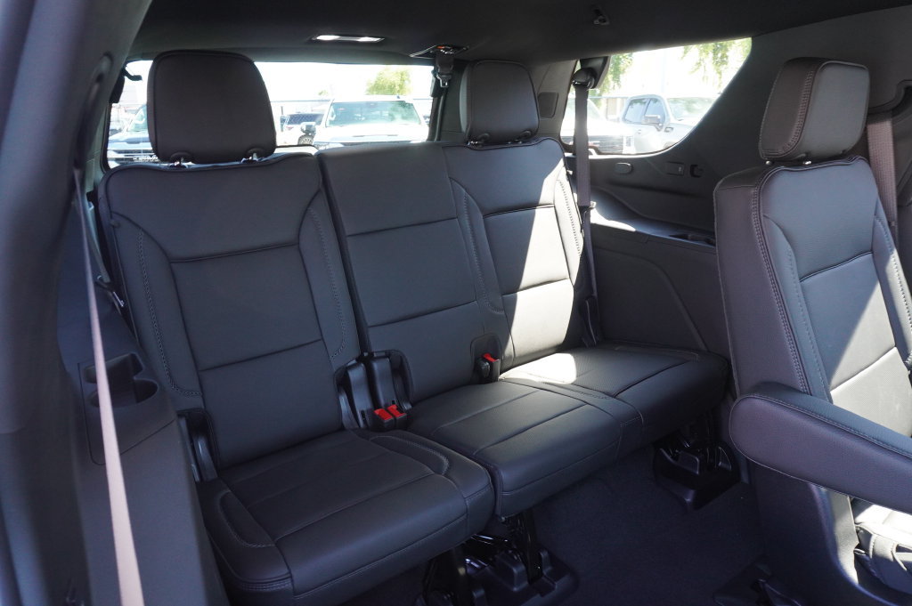 2026 GMC Yukon Denali - Photo 11
