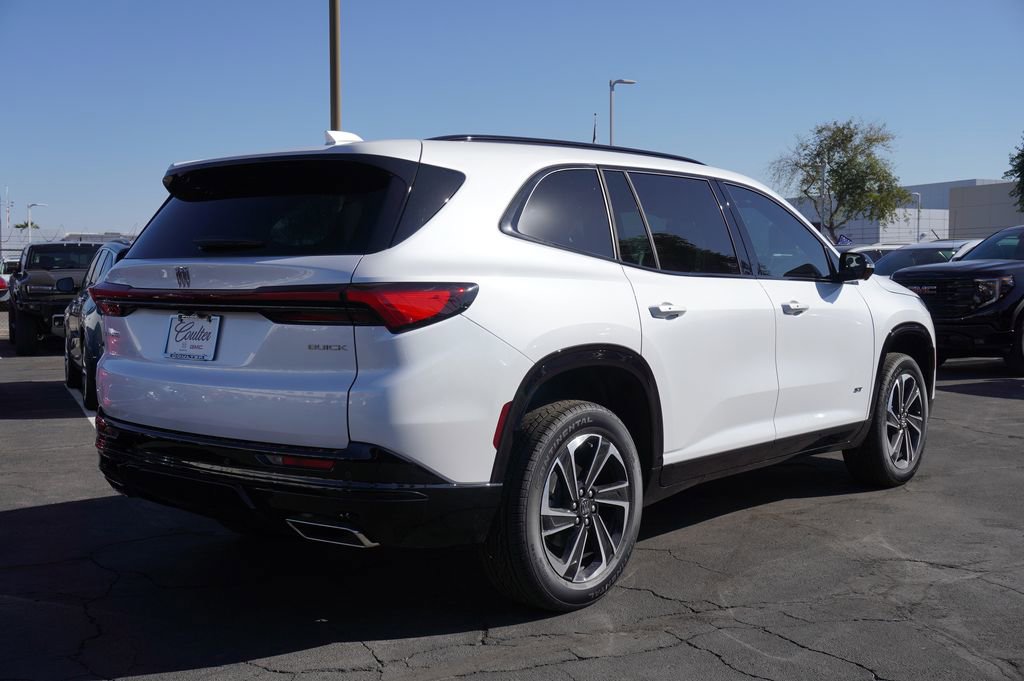 2025 Buick Enclave Sport Touring photo 3