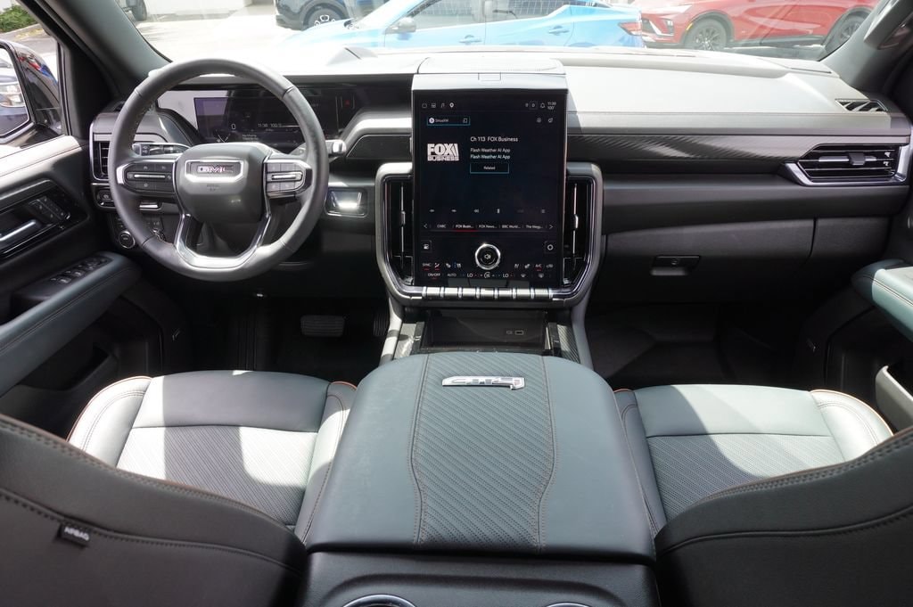 2026 GMC Yukon AT4 - Photo 12