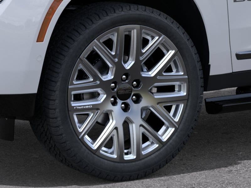 2026 GMC Yukon Denali Ultimate - Photo 9