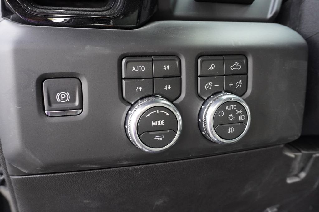 2026 GMC Sierra 2500HD AT4X - Photo 21