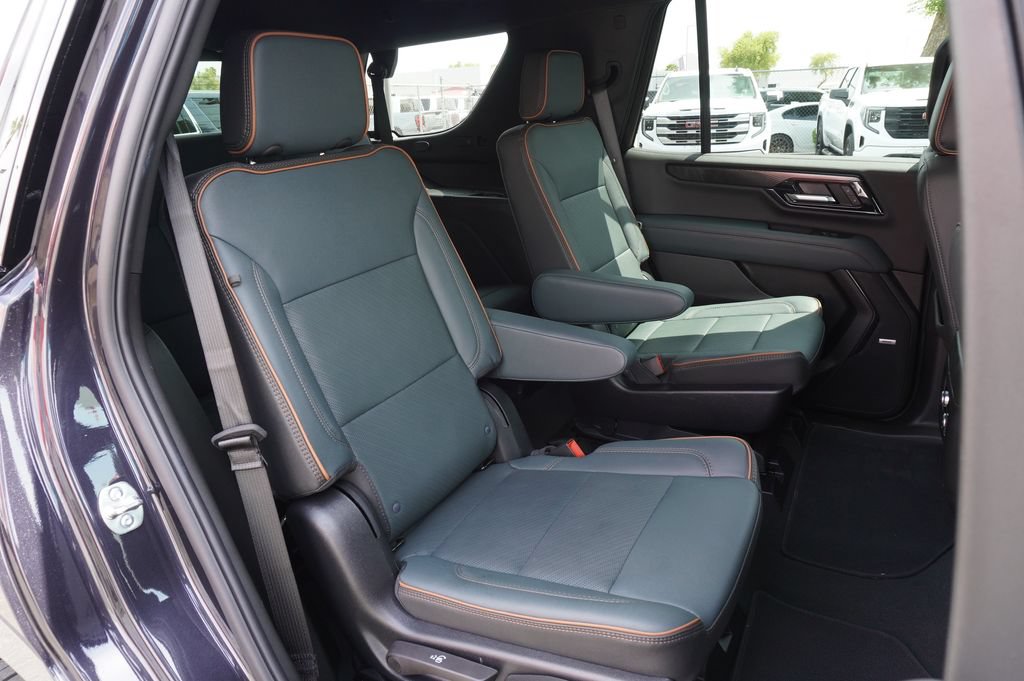 2026 GMC Yukon AT4 - Photo 9