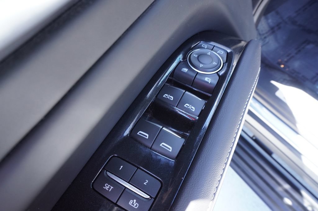2023 Cadillac Escalade Sport Platinum - Photo 17