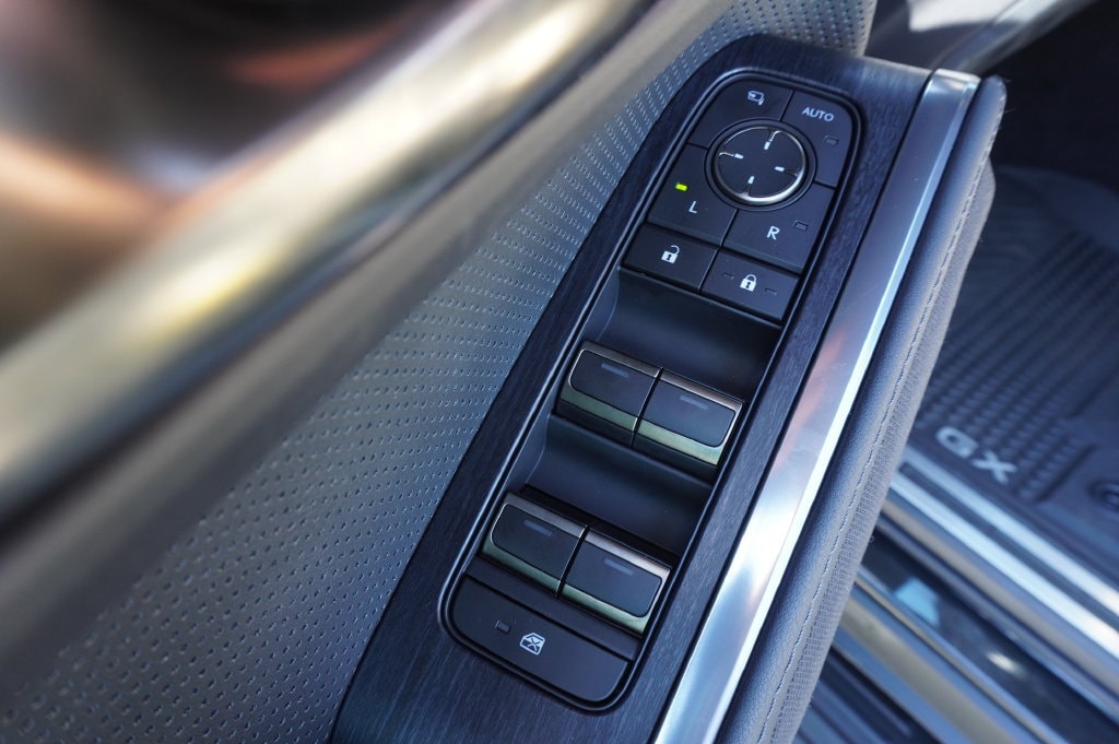2025 Lexus GX Premium - Photo 19