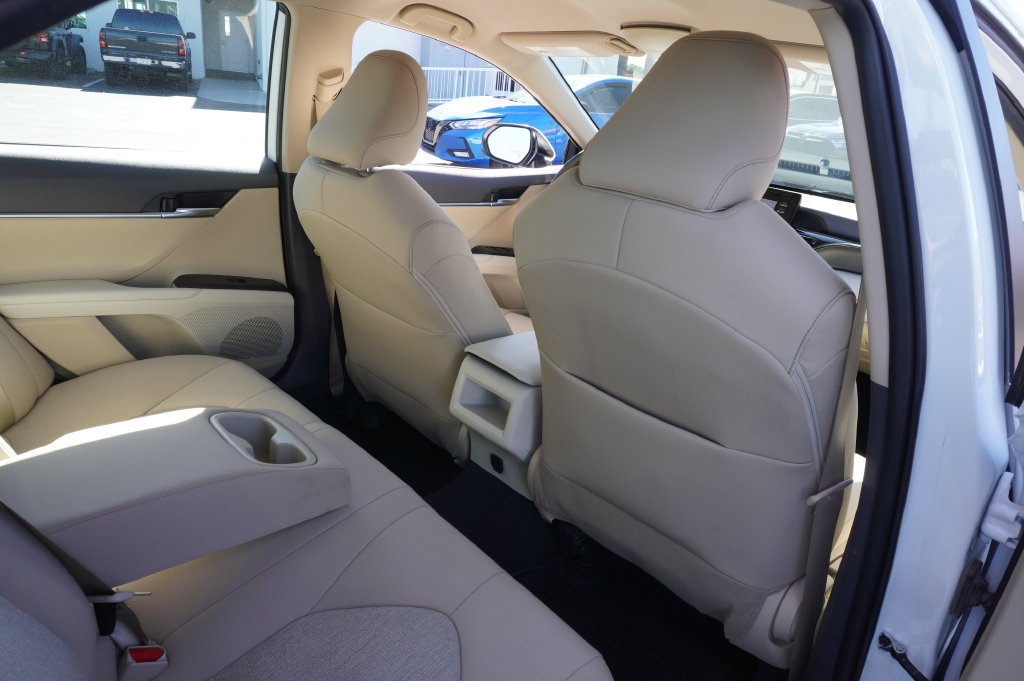 2024 Toyota Camry LE - Photo 13